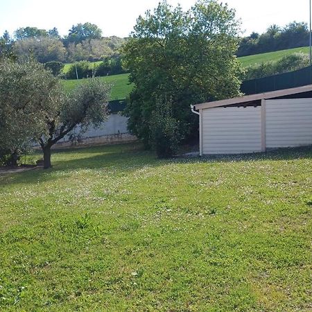B&B Verena, Casa Ferrari Colonnella Bagian luar foto